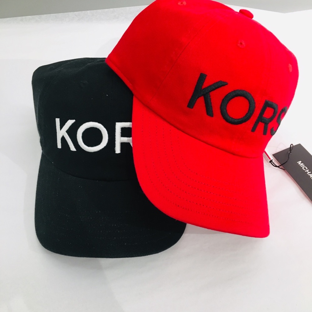 Michael Kors hat